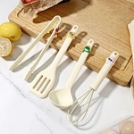kitchen utensil set